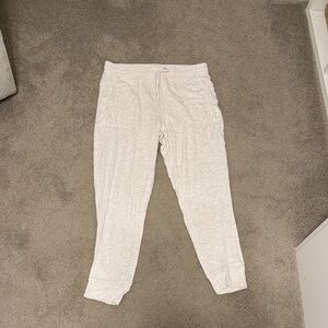 Women’s Stars Above Cream Jogger Lounge Pants